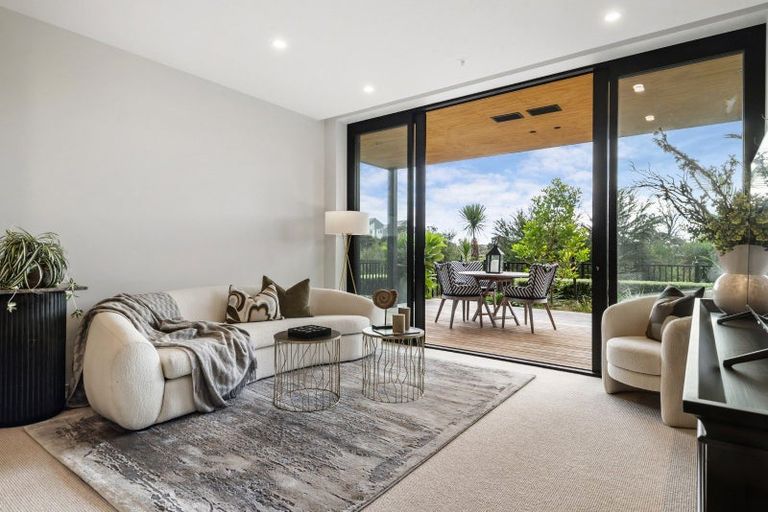 Photo of property in 1/12g Marlborough Crescent, Hobsonville, Auckland, 0616