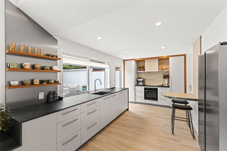 Photo of property in 1 Glandovey Road, Fendalton, Christchurch, 8052