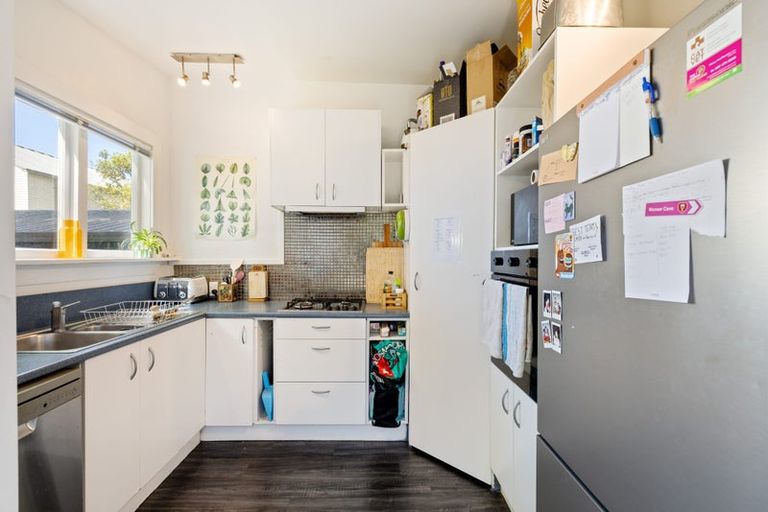 Photo of property in 66 Caledonian Road, St Albans, Christchurch, 8014