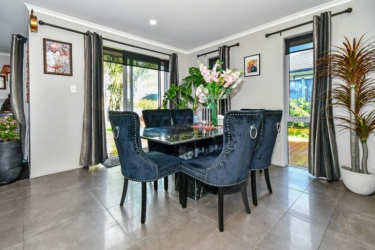 Photo of property in 135 Hillpark Drive, Pokeno, 2402