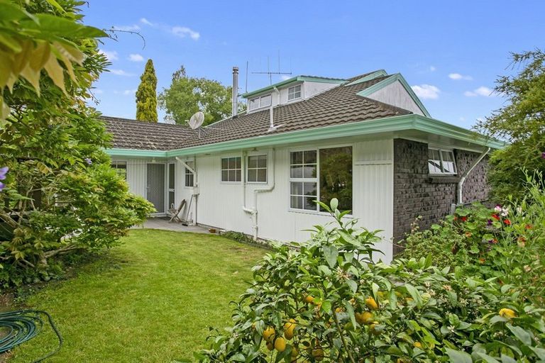 Photo of property in 14 Hall Street, Cambridge, 3434