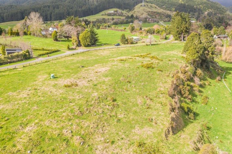 Photo of property in 288 North Manakau Road, Manakau, 5573