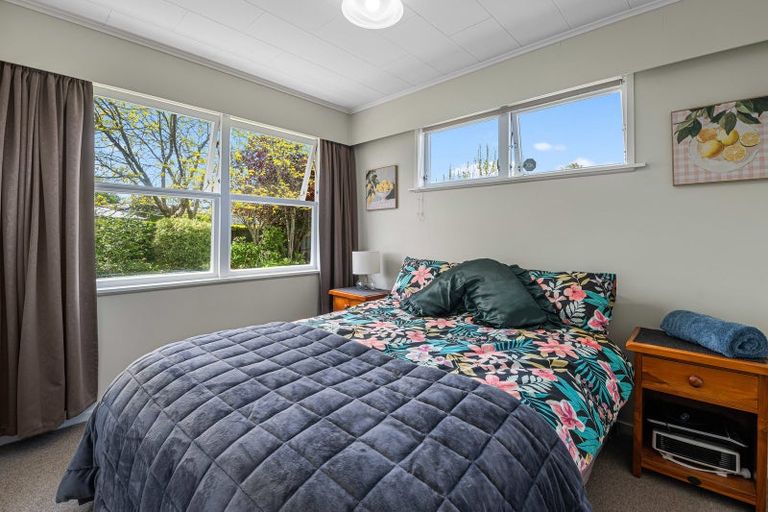 Photo of property in 3 Tawavale Street, Pukehangi, Rotorua, 3015