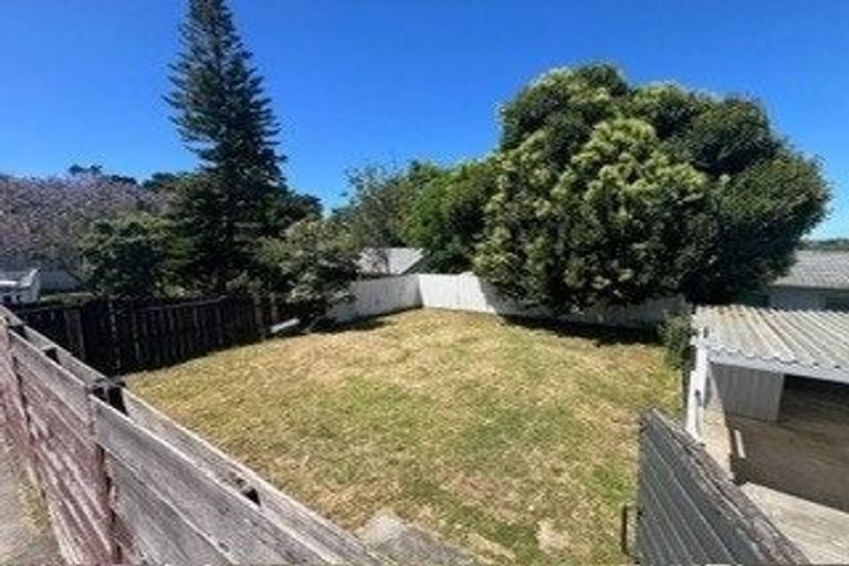 Photo of property in 6 Montego Place, Weymouth, Auckland, 2103