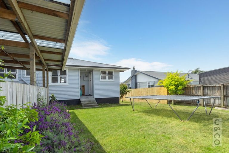 Photo of property in 38 Queen Street, Riverhead, 0820