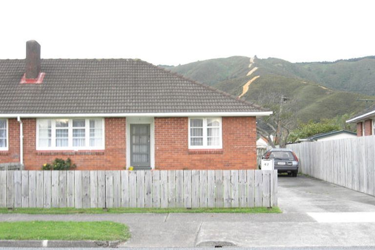 Photo of property in 42 Hewer Crescent, Naenae, Lower Hutt, 5011
