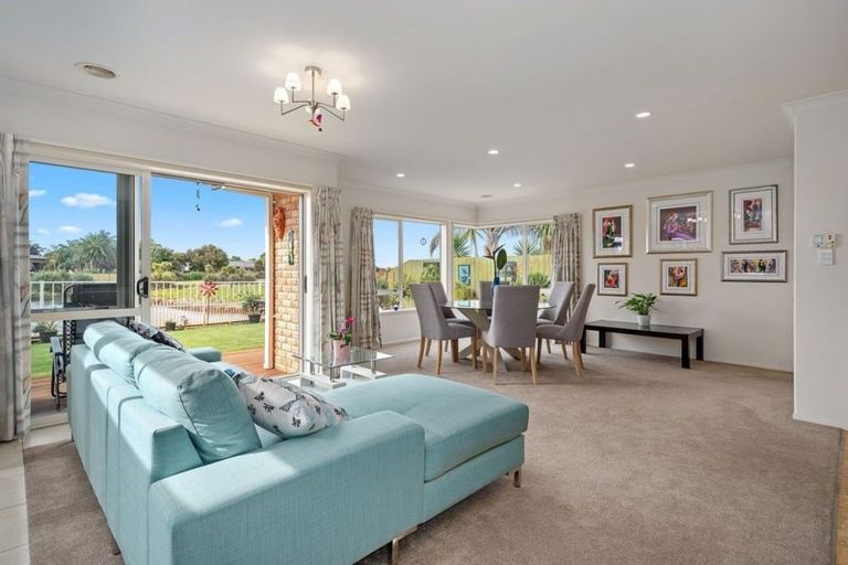 Photo of property in 45 Oriental Parade, Papamoa Beach, Papamoa, 3118