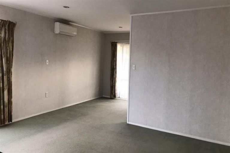 Photo of property in 174a Clevedon Road, Papakura, 2110