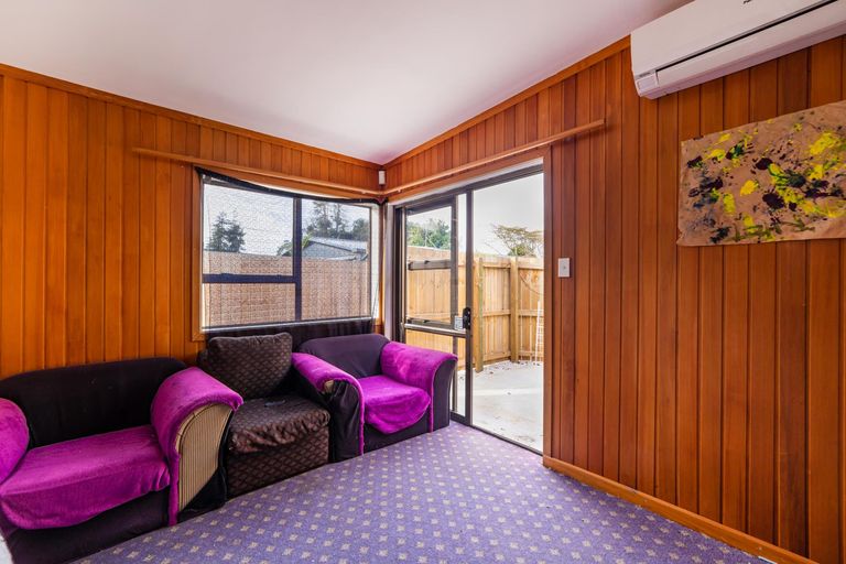 Photo of property in 14 Evans Road, Weymouth, Auckland, 2103