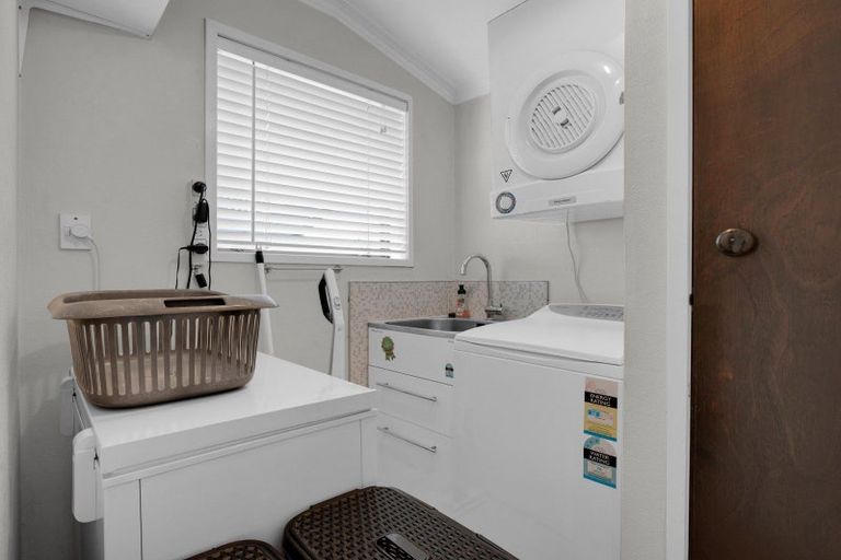 Photo of property in 21 Malcolm Street, Riverlea, Hamilton, 3216