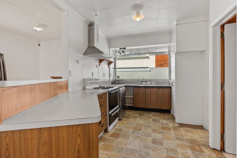 Photo of property in 84 Mill Road, Lower Vogeltown, New Plymouth, 4310