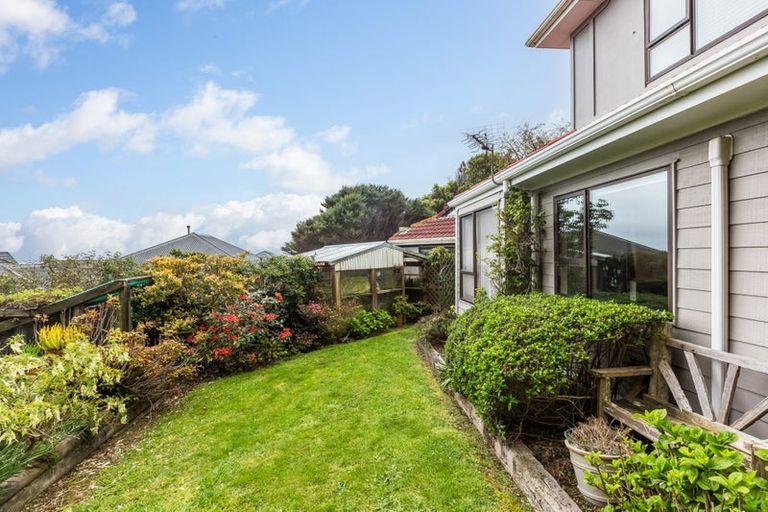 Photo of property in 7b Coventry Close, Ascot Park, Porirua, 5024