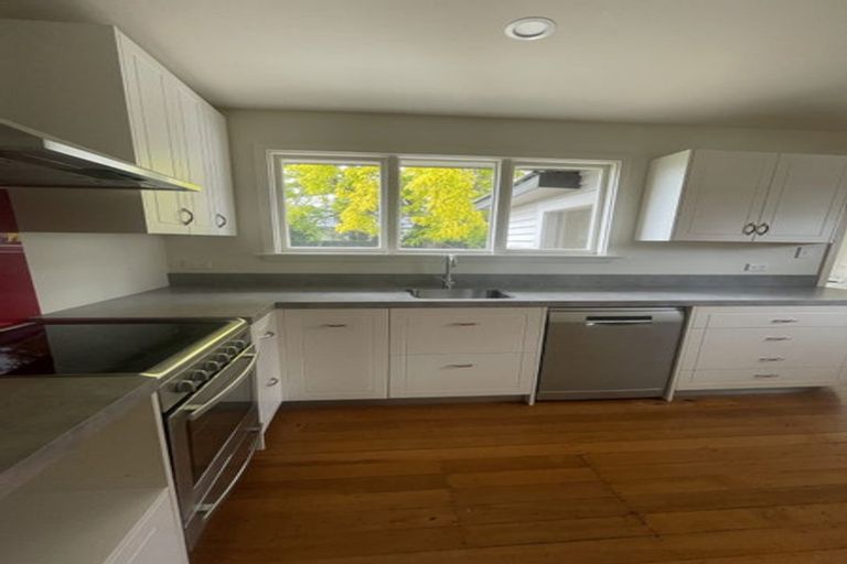 Photo of property in 6 Bellvue Avenue, Papanui, Christchurch, 8053