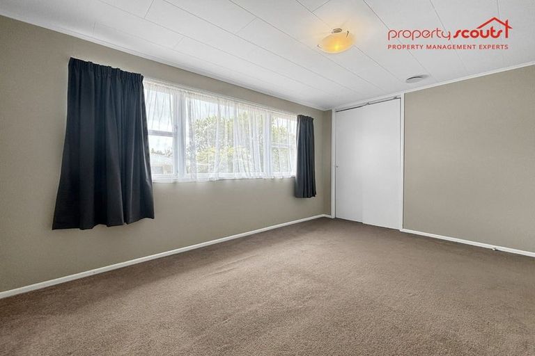 Photo of property in 5 Simpson Road, Ranui, Auckland, 0612
