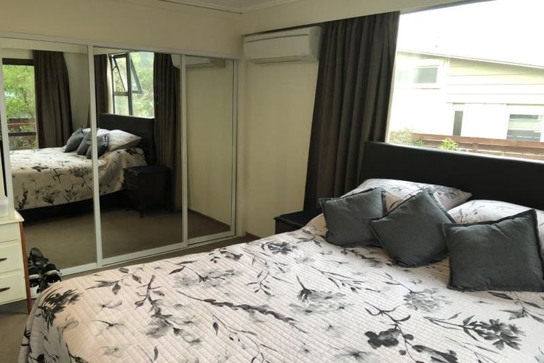 Photo of property in 6 Helvetia Grove, Naenae, Lower Hutt, 5011