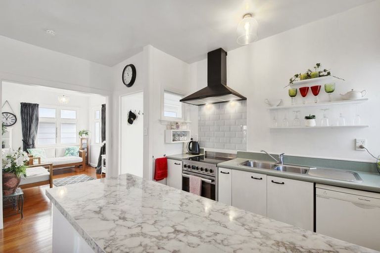 Photo of property in 102a West Belt, Rangiora, 7400