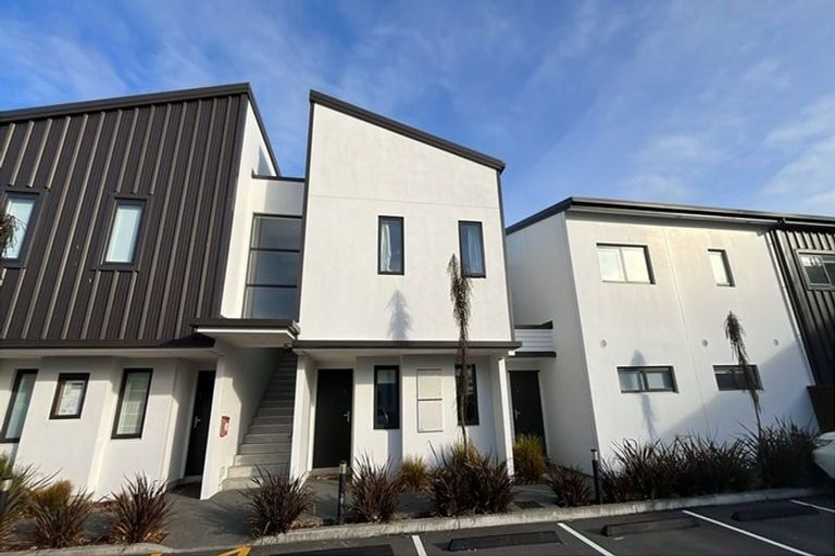 Photo of property in 4/69 Suva Street, Upper Riccarton, Christchurch, 8041