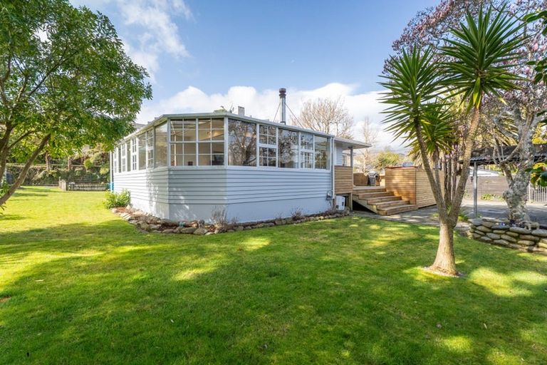 Photo of property in 18 Akatarawa Road, Brown Owl, Upper Hutt, 5018