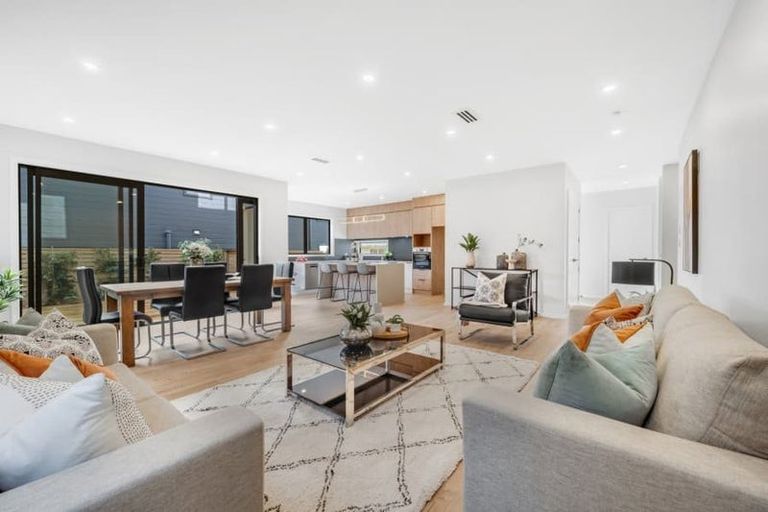 Photo of property in 108c Union Road, Howick, Auckland, 2014