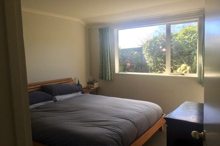 Photo of property in 2 Monaco View, Stoke, Nelson, 7011