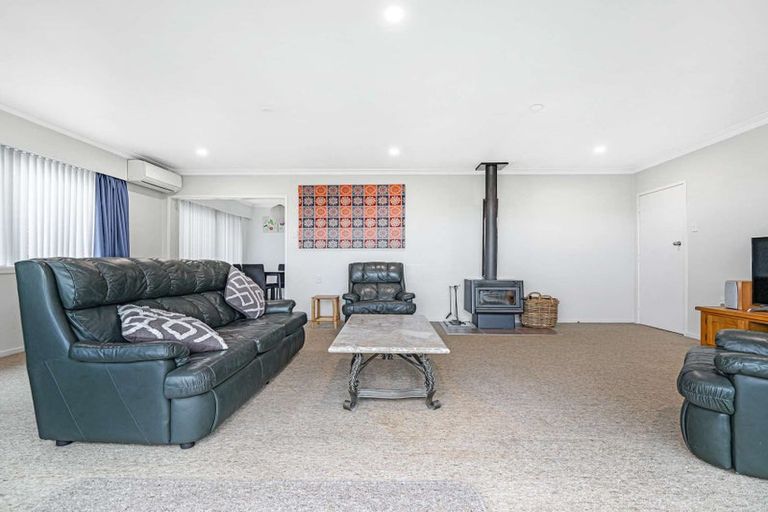 Photo of property in 45 Mountain Road, Western Heights, Rotorua, 3015