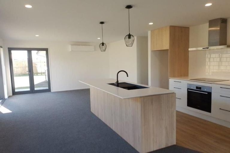 Photo of property in 199 Faringdon Boulevard, Rolleston, 7615