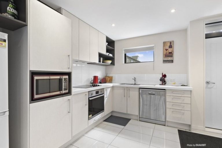 Photo of property in Nouvo Apartments, 21u5 Rugby Street, Mount Cook, Wellington, 6021