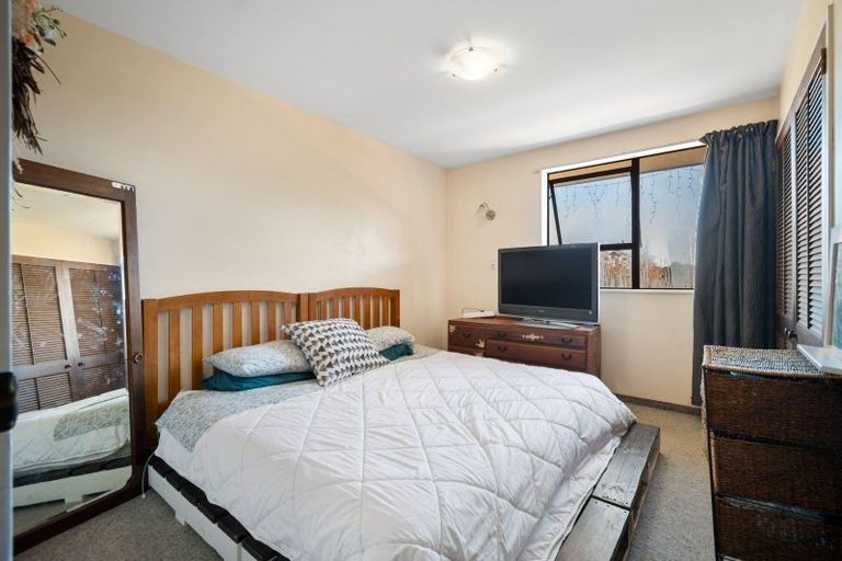 Photo of property in 1 Graham Street, Shannon, Levin, 4821