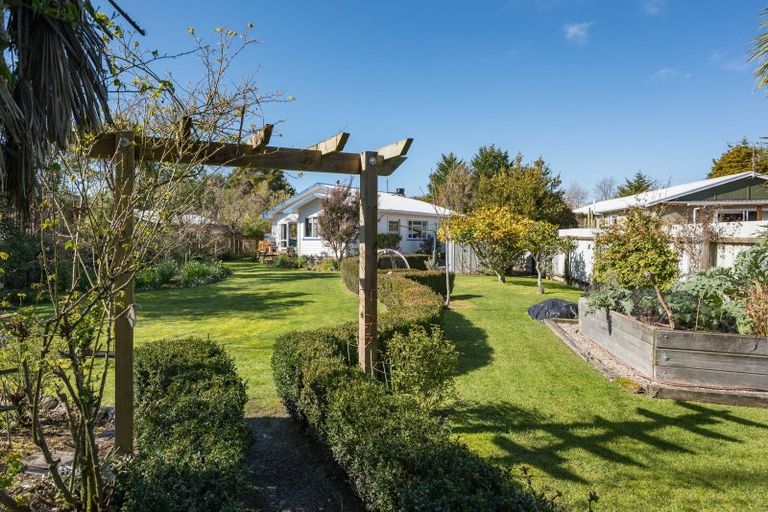 Photo of property in 16 Baldwin Road, Tasman, Upper Moutere, 7173