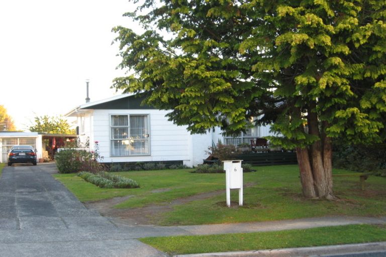 Photo of property in 6 Kotuku Place, Tokoroa, 3420