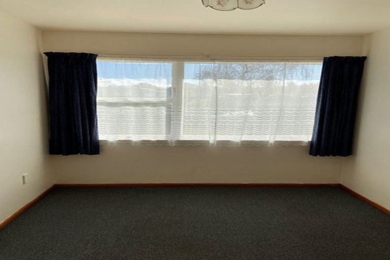 Photo of property in 7 Bahama Place, Hornby, Christchurch, 8042