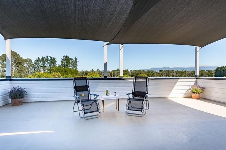 Photo of property in 308a Fabians Road, Morison Bush, Greytown, 5794