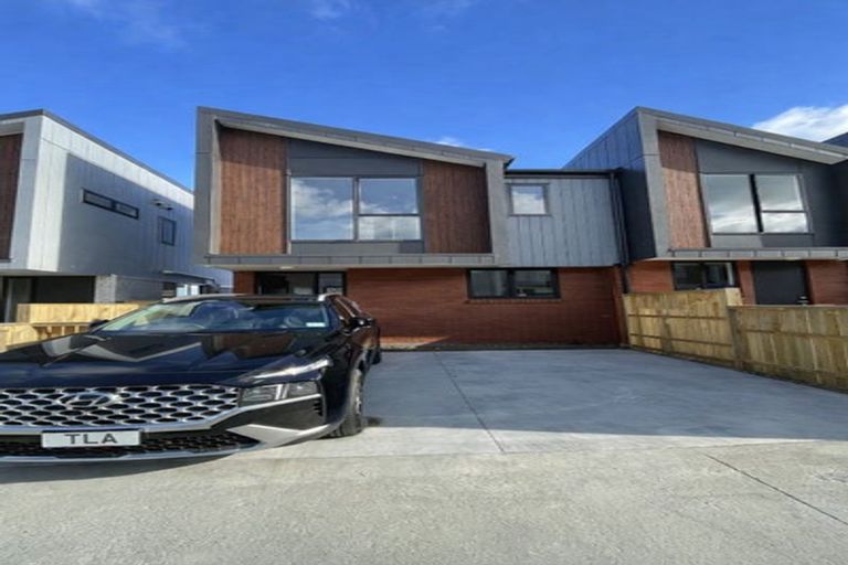 Photo of property in 18 Waipuhinui Way, Wiri, Auckland, 2104
