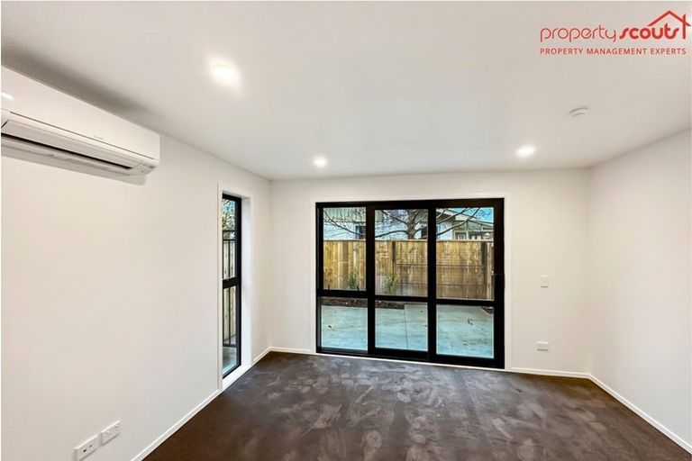 Photo of property in 2/27a Wilford Street, Wallaceville, Upper Hutt, 5018