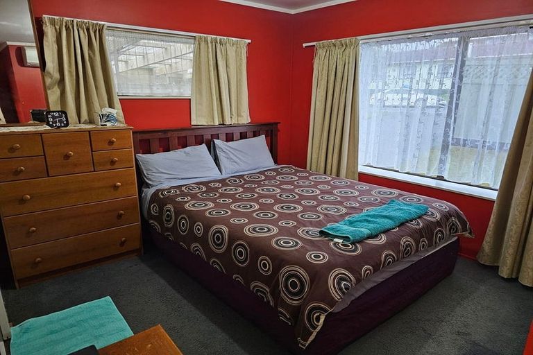 Photo of property in 33 Woodridge Drive, Woodridge, Wellington, 6037