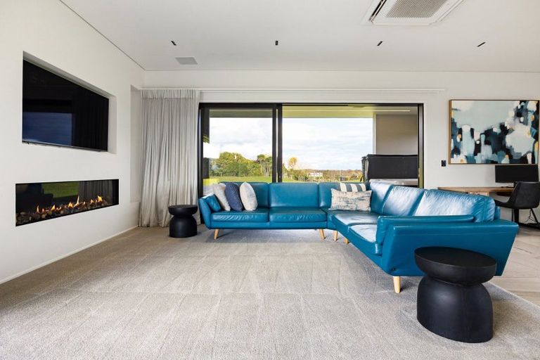 Photo of property in 17 Piriti Lane, Horsham Downs, Hamilton, 3281