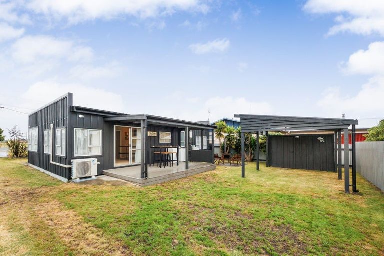 Photo of property in 55 Seabury Avenue, Foxton Beach, Foxton, 4815