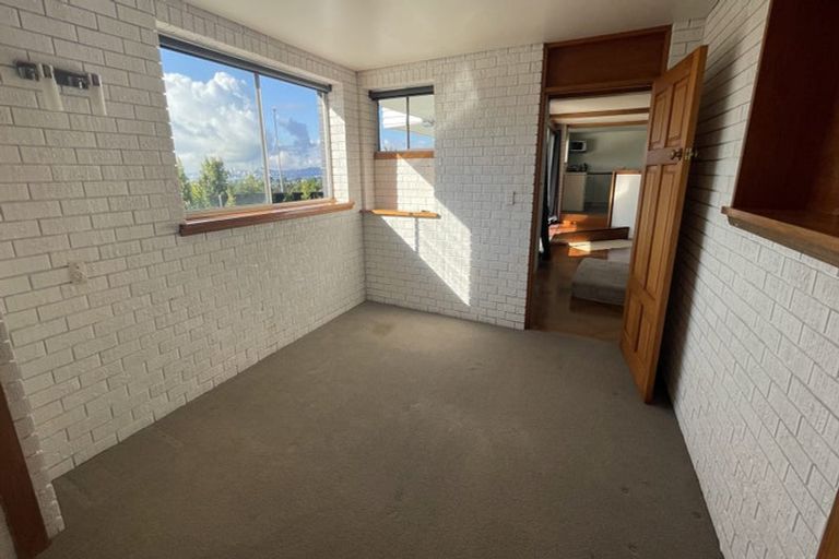 Photo of property in 4 Speedy Crescent, Hillcrest, Auckland, 0627