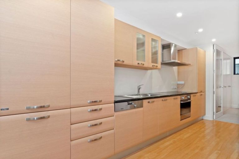 Photo of property in P23/11 Maunganui Road, Mount Maunganui, 3116