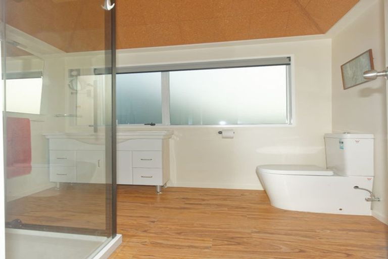 Photo of property in 18 Woodside Common, Westmorland, Christchurch, 8025