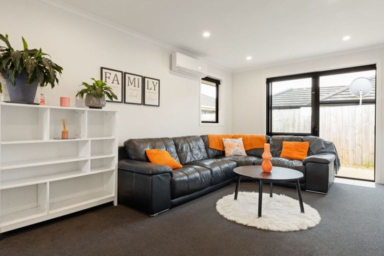 Photo of property in 8 Manawaroa Close, Grandview Heights, Hamilton, 3200