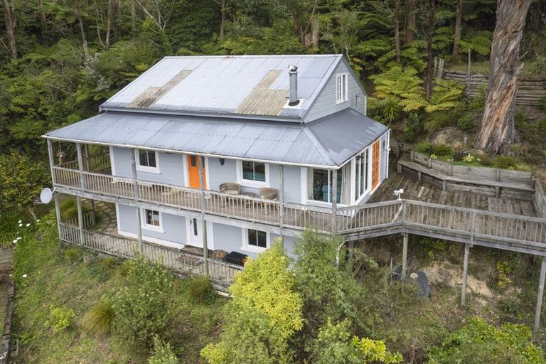 Photo of property in 10 Prebble Grove, Naenae, Lower Hutt, 5011