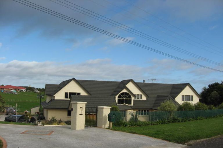 Photo of property in 43 Gordon Place, Levin, 5510