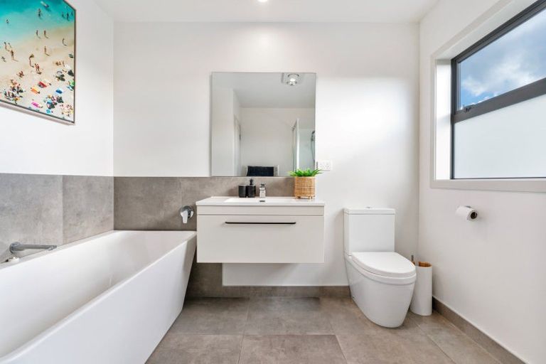 Photo of property in 34 Orion Drive, Welcome Bay, Tauranga, 3112