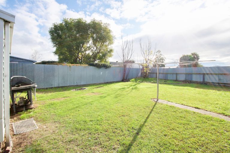 Photo of property in 31 Cottrell Crescent, Onekawa, Napier, 4110