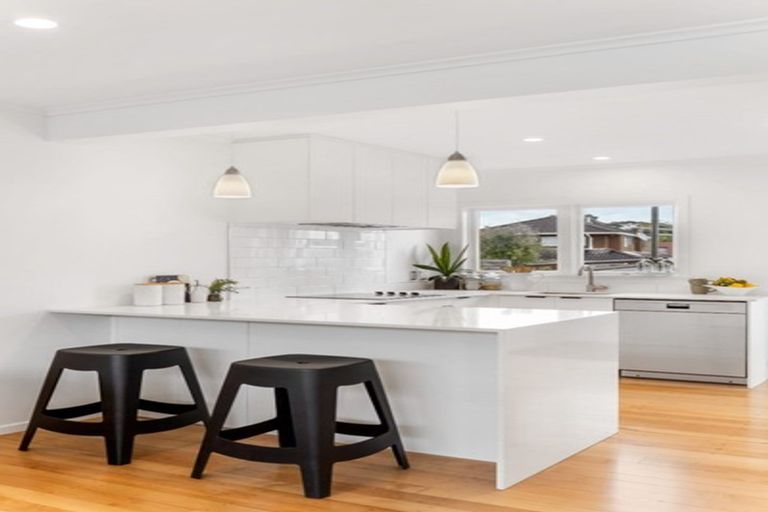 Photo of property in 3/109 Ocean View Road, Hillcrest, Auckland, 0627