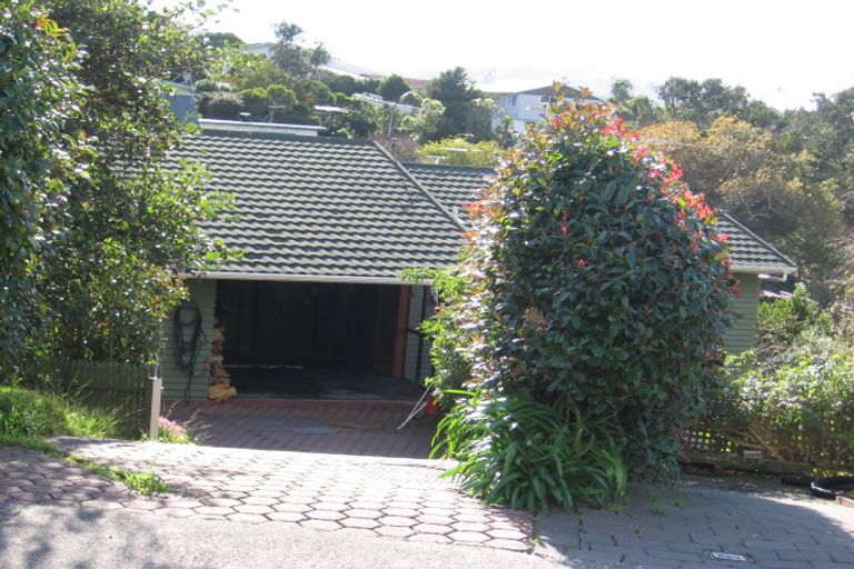 Photo of property in 7 Makatote Grove, Churton Park, Wellington, 6037