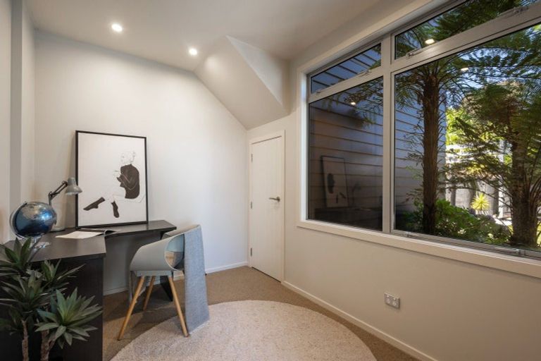 Photo of property in 8 Pinnacle Place, Wakatu, Nelson, 7011