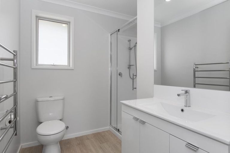 Photo of property in 57 Kahuparere Crescent, Pyes Pa, Tauranga, 3112