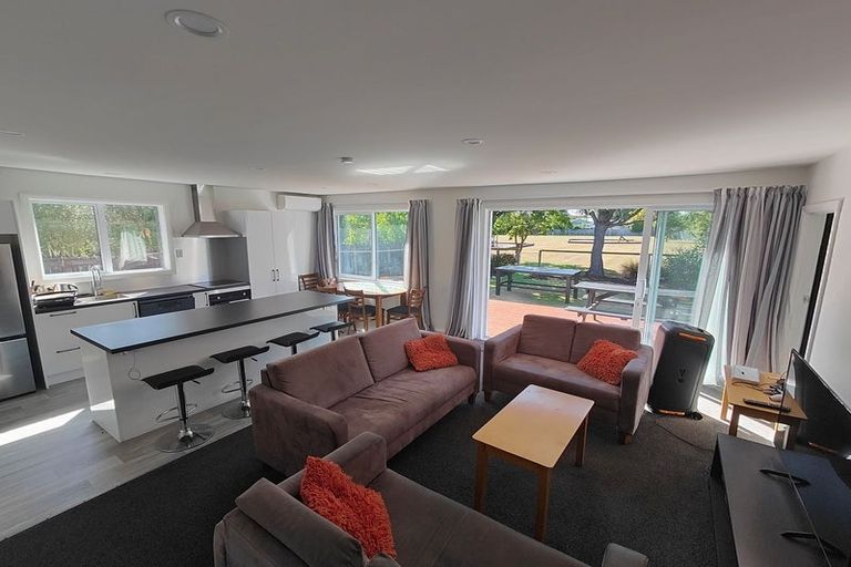 Photo of property in 13 Pitcairn Crescent, Bryndwr, Christchurch, 8053